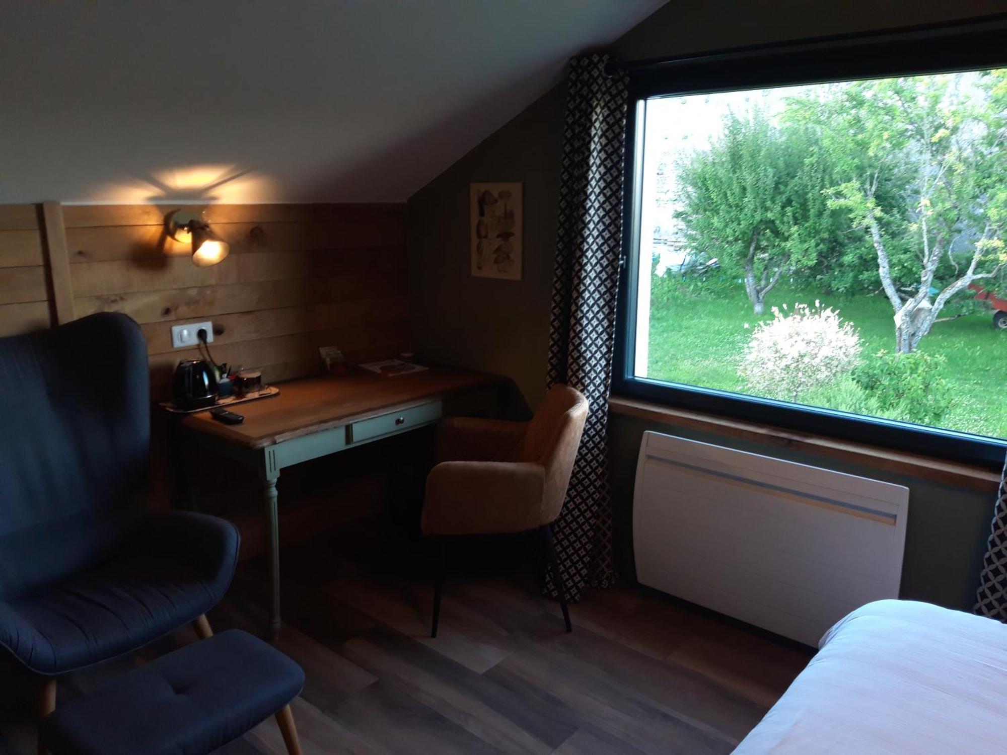 B&B Chez Fouchs - Chambre D'Hotes Dun-sur-Meuse Pokoj fotografie