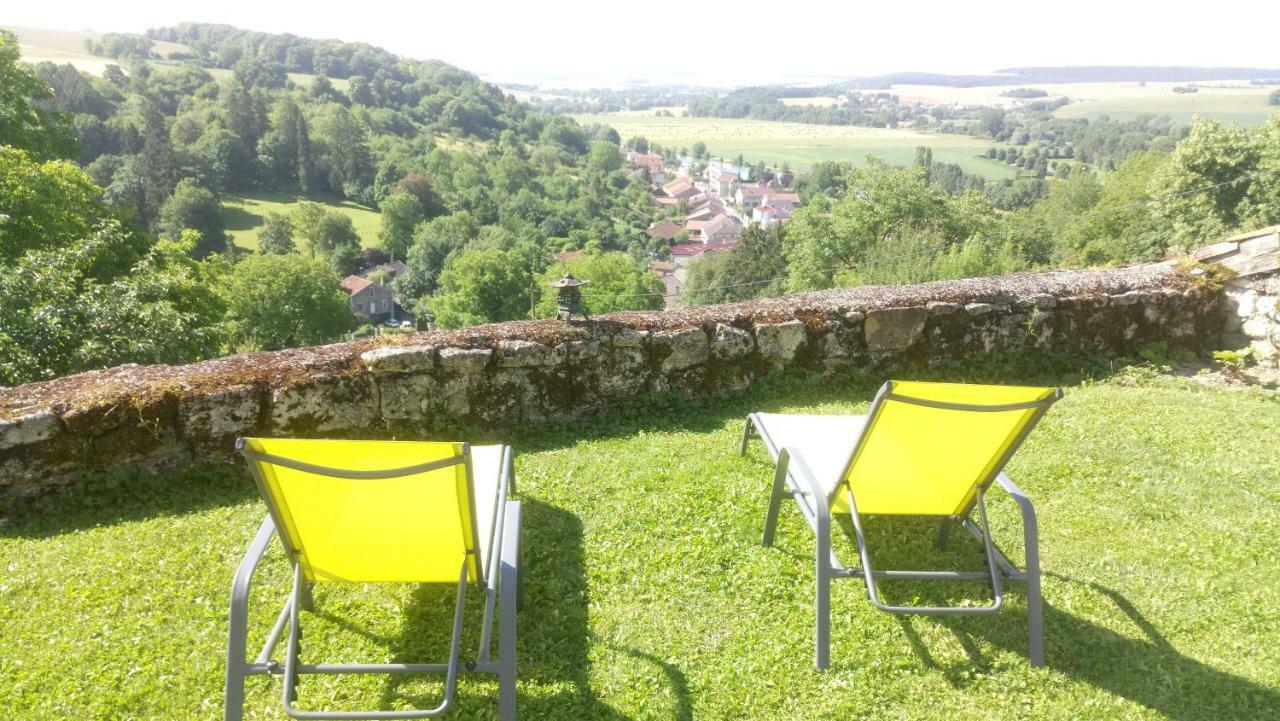 B&B Chez Fouchs - Chambre D'Hotes Dun-sur-Meuse Exteriér fotografie